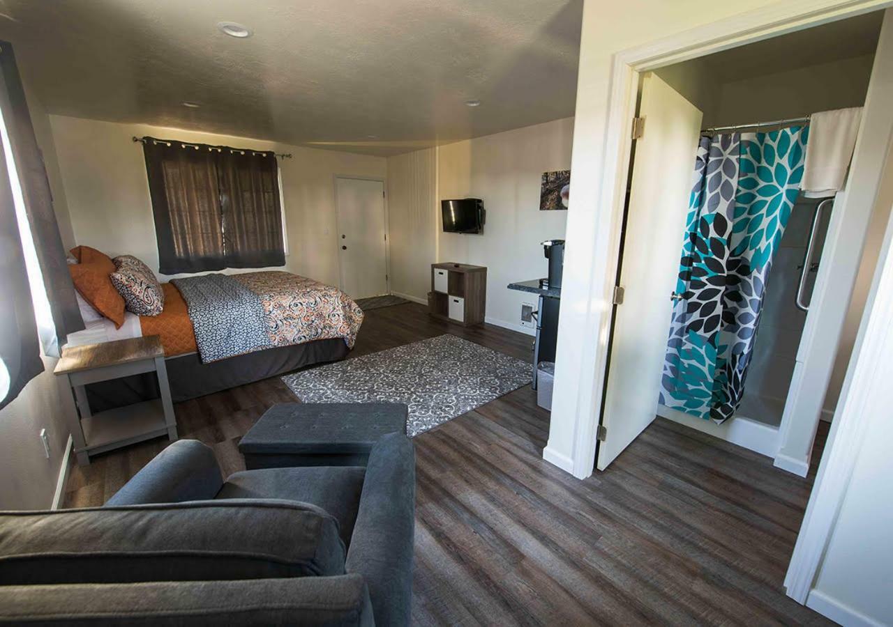 Pacific City Inn 외부 사진