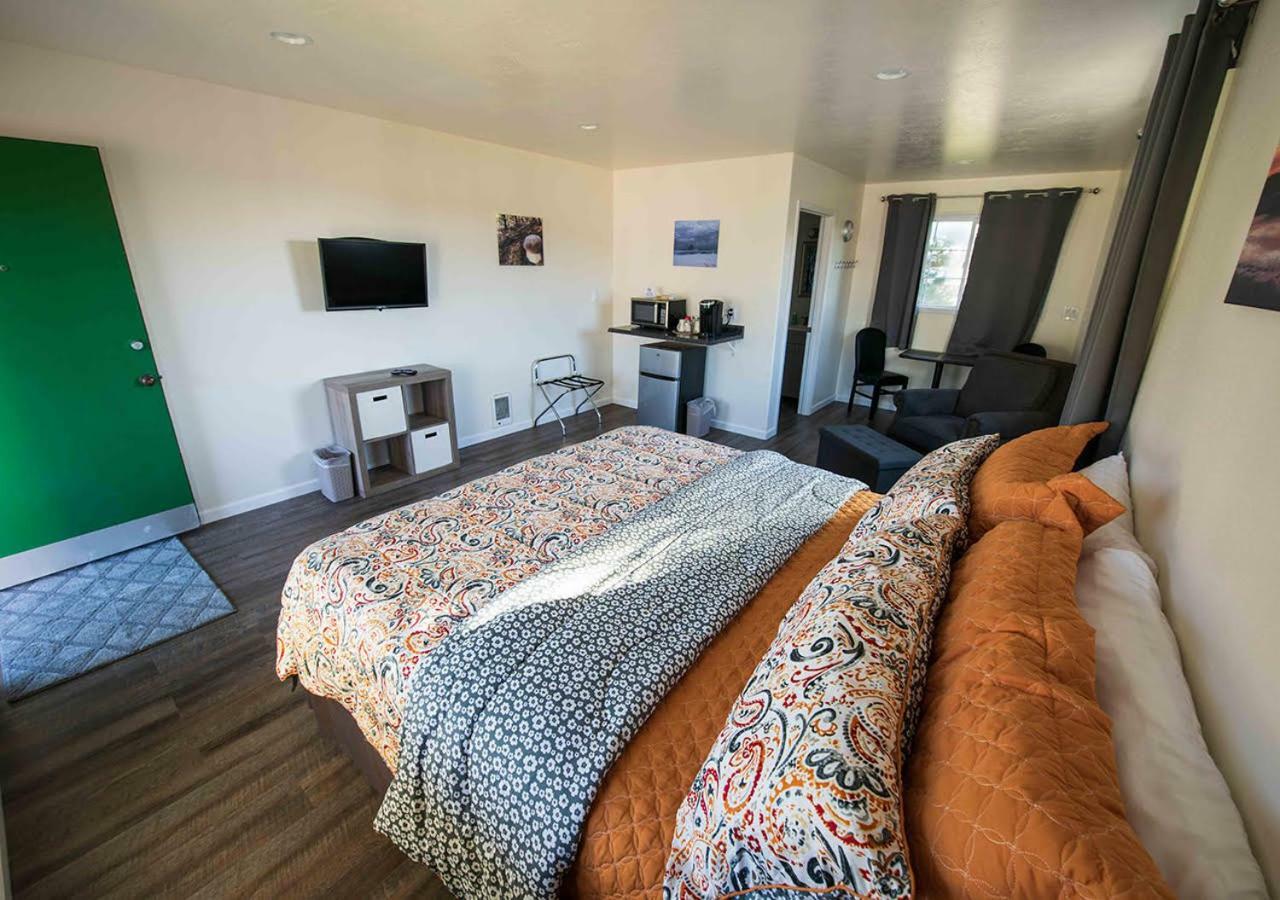 Pacific City Inn 외부 사진