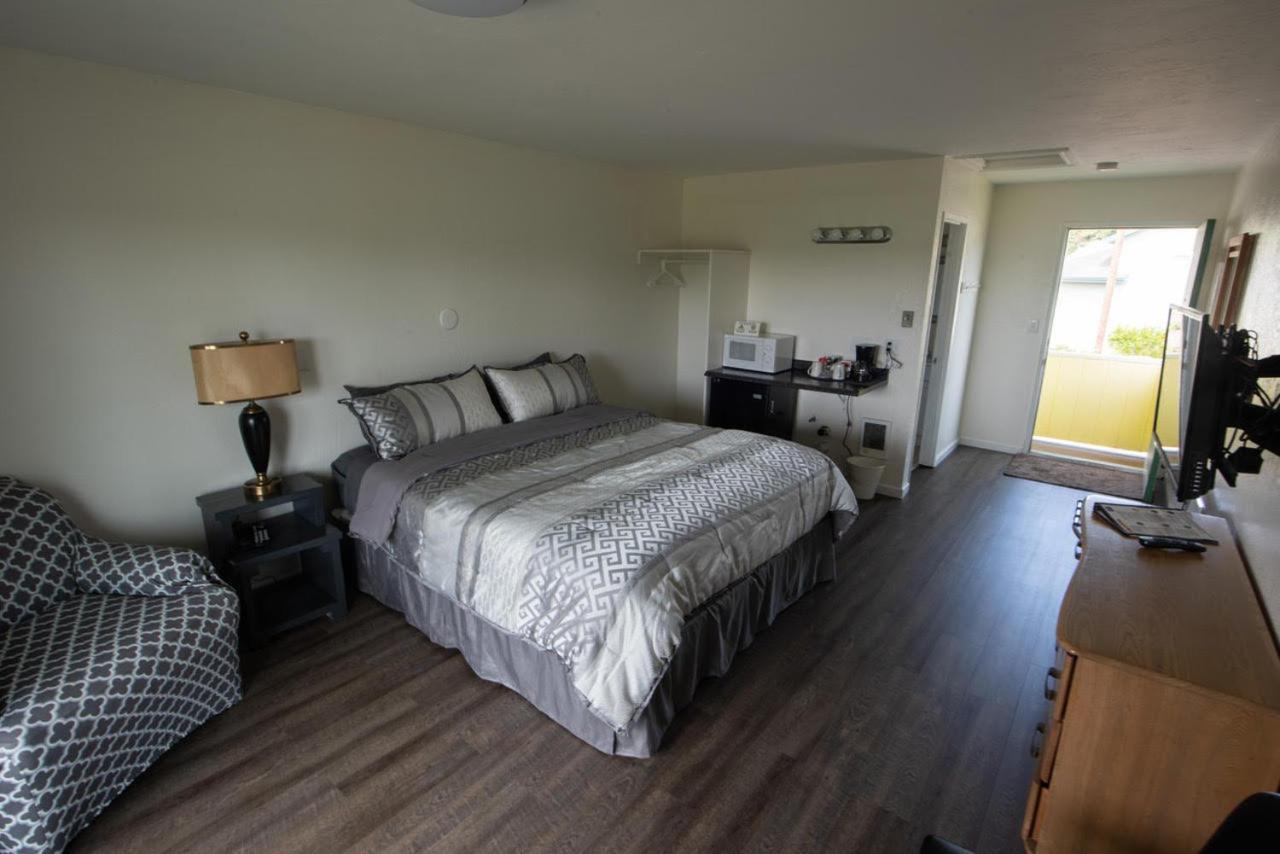 Pacific City Inn 외부 사진